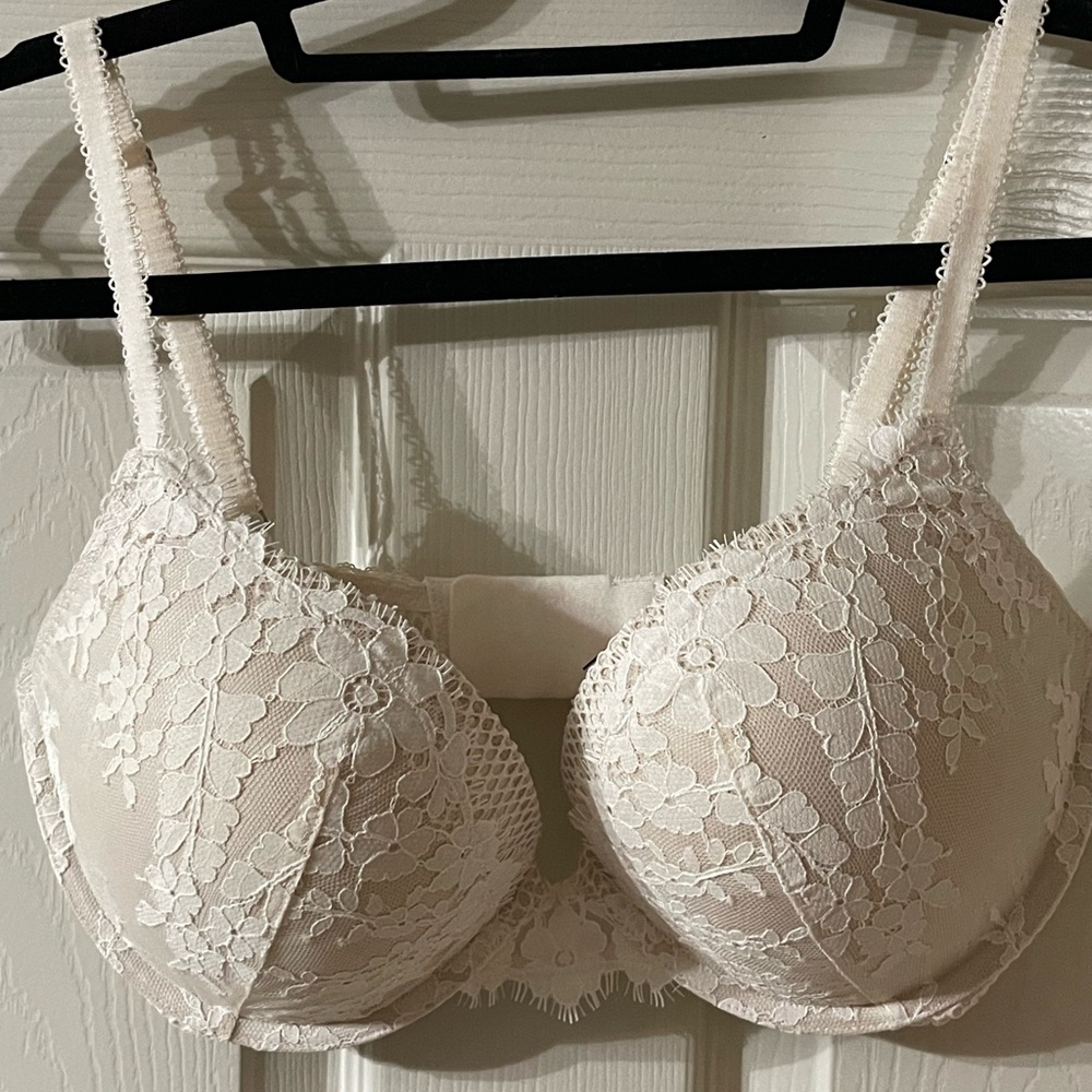 Victorias Secret Dream Angels push up 34DD EXCELLENT CONDITION